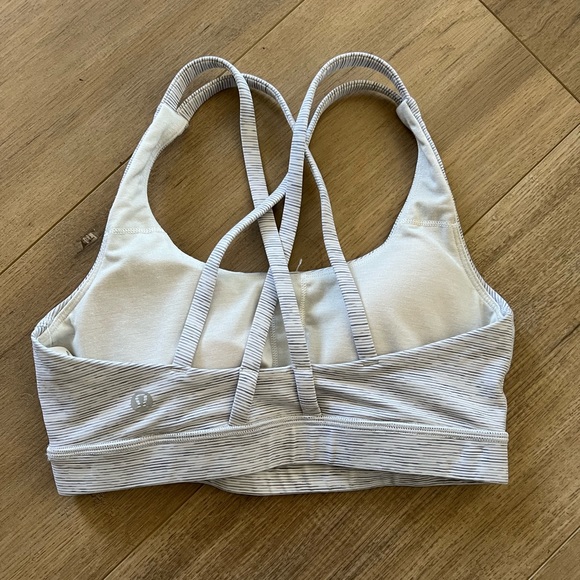 Lululemon Energy Bra - Picture 2 of 4